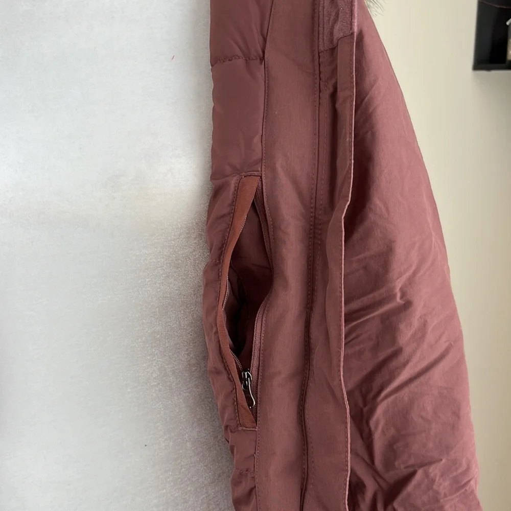 North Face Arctic Hooded Parka - Picture 8 of 8